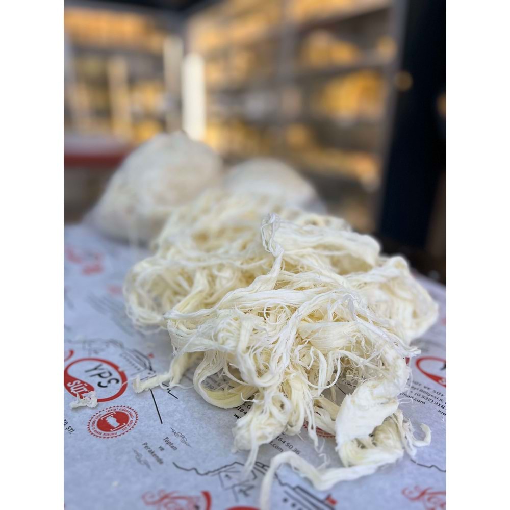 KURU ÇEÇİL PEYNİRİ 1KG